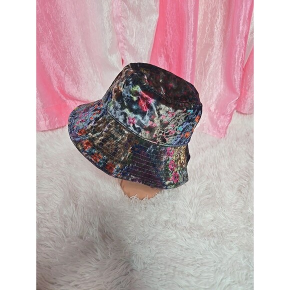 Natural Life Floral Velvet Sherpa Lined Boho Festival Bucket Hat One Size - Picture 5 of 10